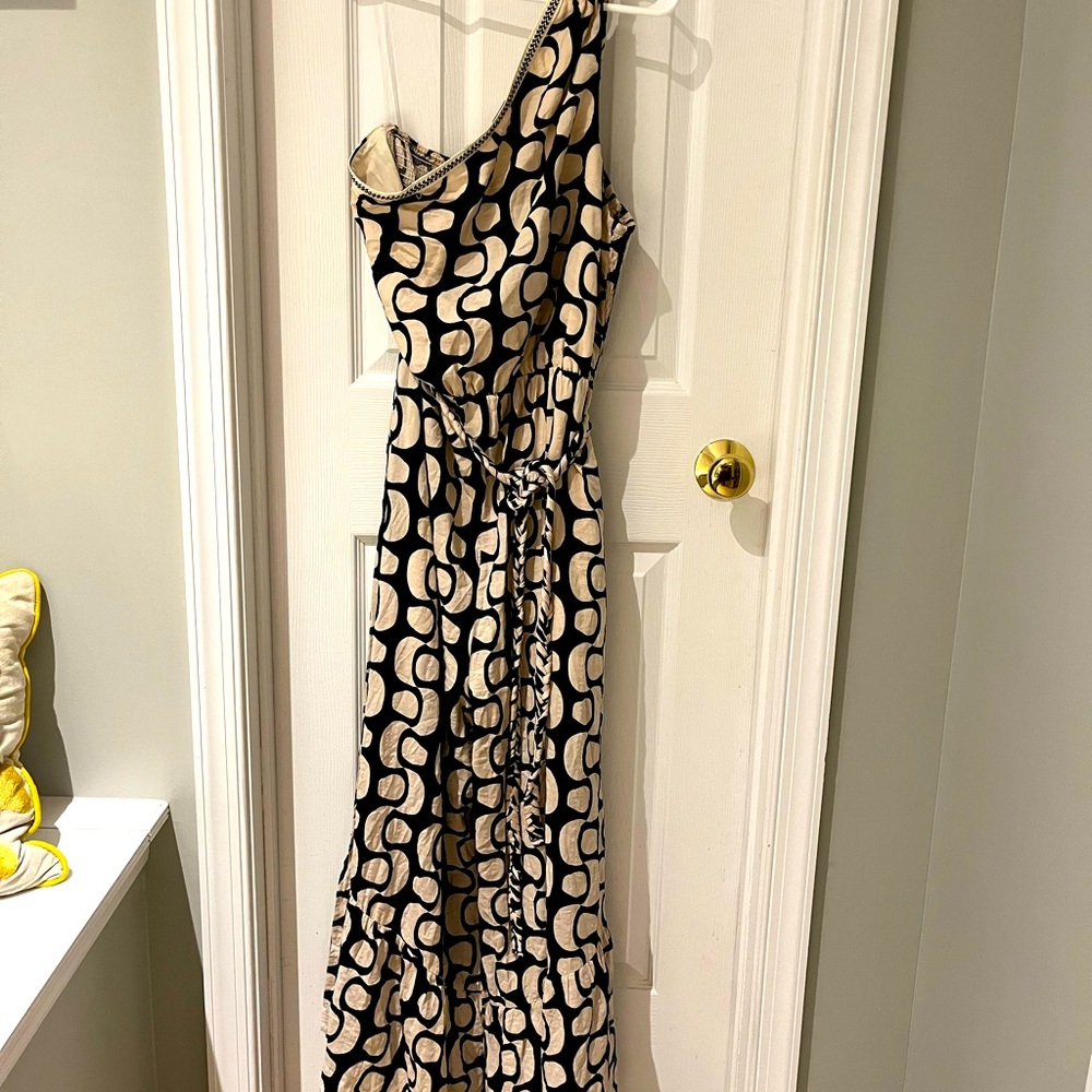 New with tags Illa Illa black and white print romper